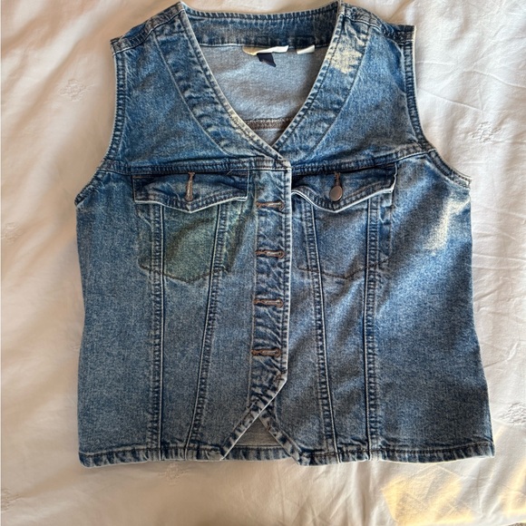Universal Thread Jackets & Blazers - Universal Thread Blue Denim Vest